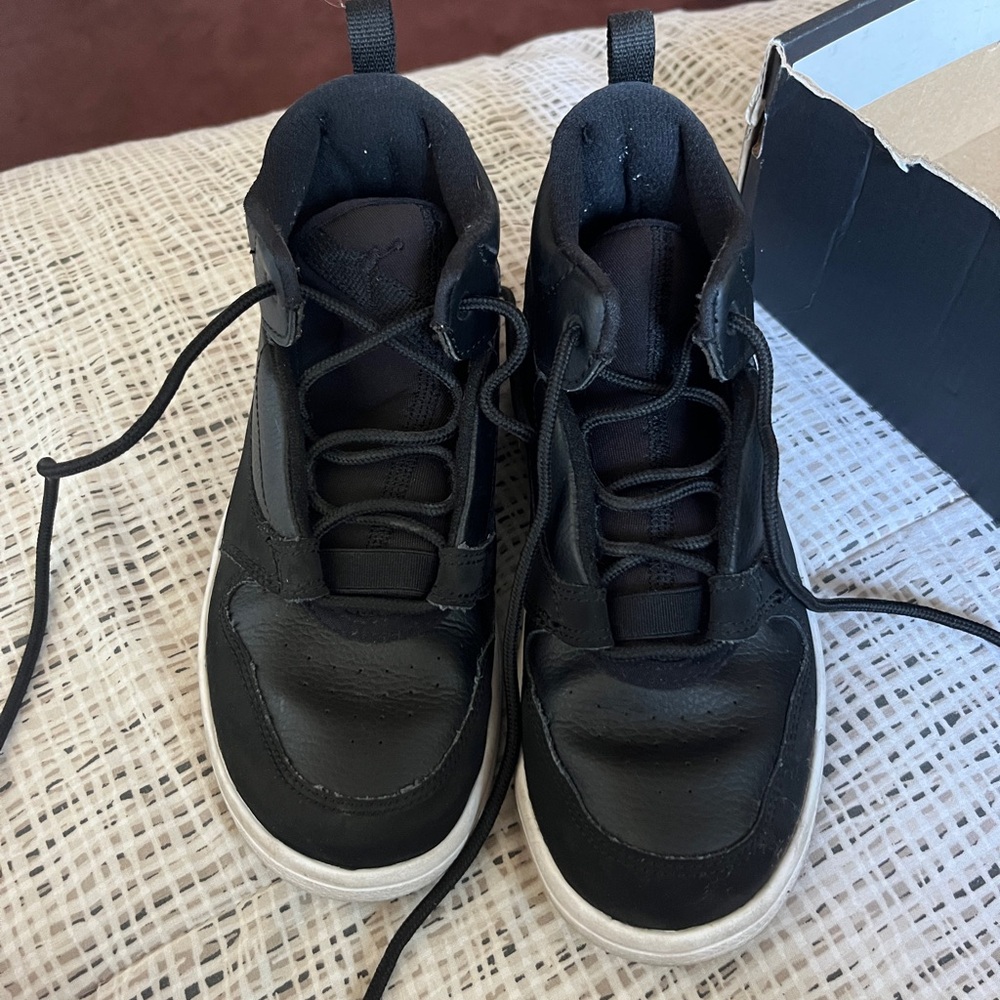 Kids Black Jordan's